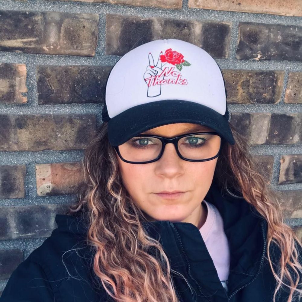 Meet your Posher, Nicole